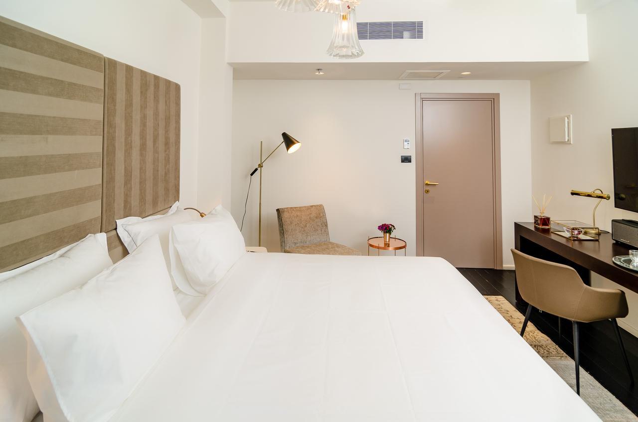 Lear Sense Hotel Gedera Luaran gambar