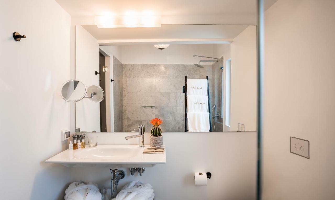 Lear Sense Hotel Gedera Luaran gambar